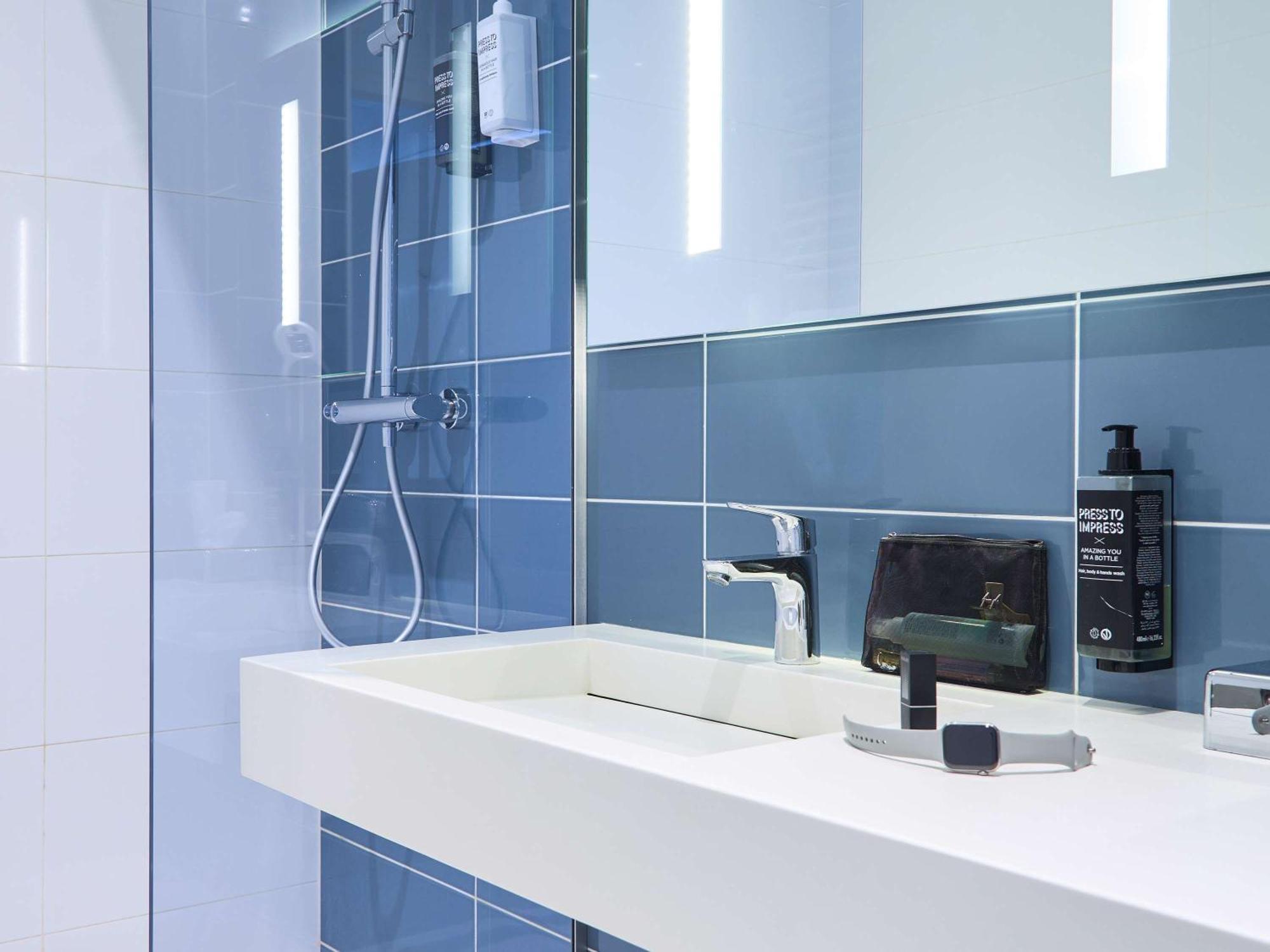 Ibis Styles Montelimar Centre Hotel Bagian luar foto