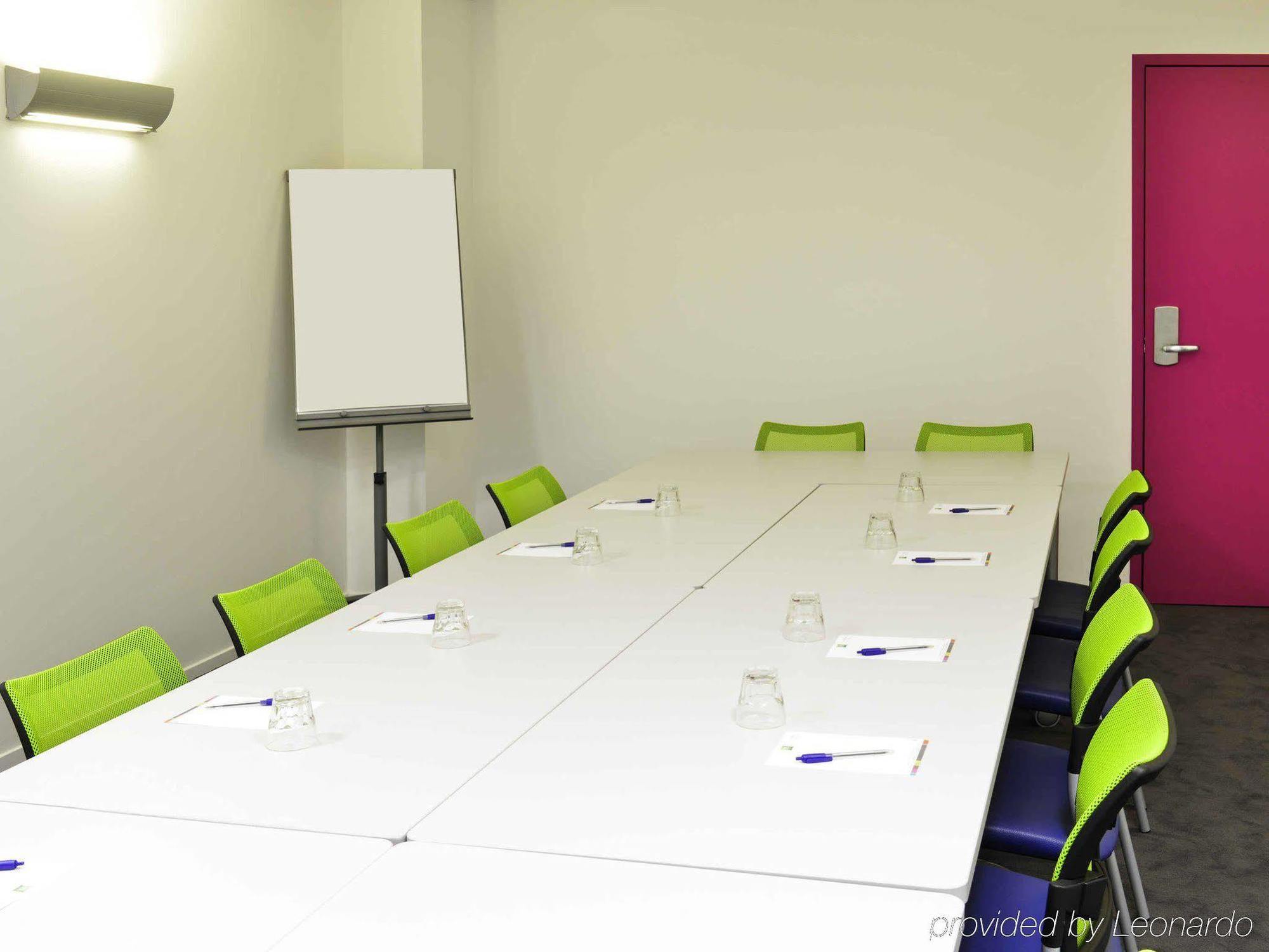 Ibis Styles Montelimar Centre Hotel Bagian luar foto